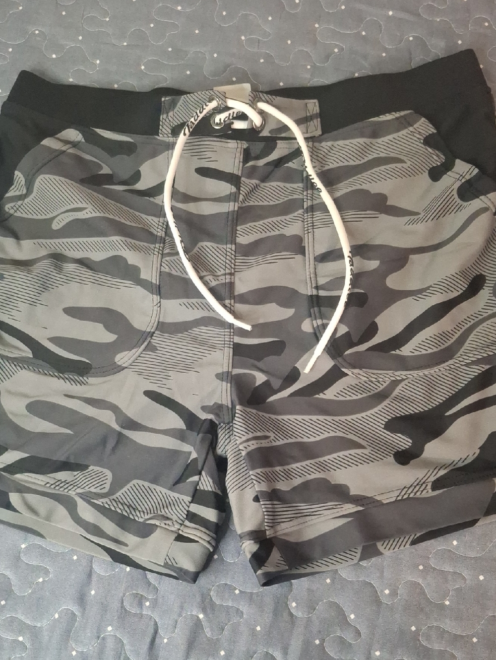 Taddlee Men's Grey Camo Swim Shorts with Drawstring size medium